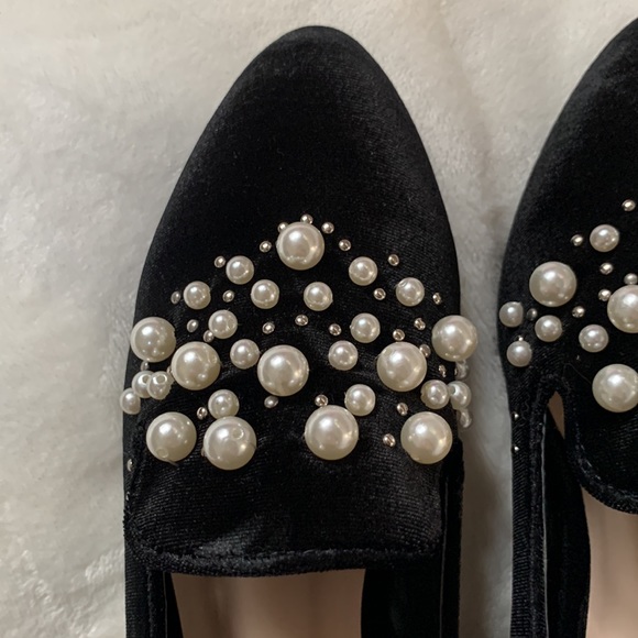 Just Fab flats- size 6, brand new, never worn, still in original box. - Picture 4 of 8